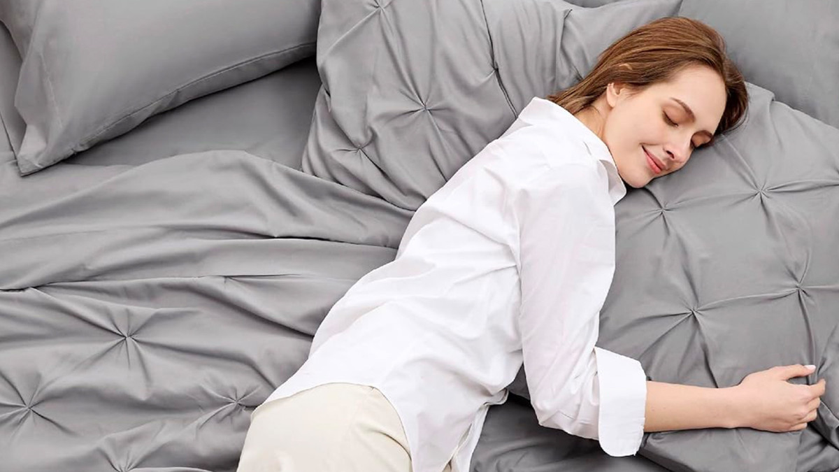 Shop the $17 Bed Sheet Set More Than 20,700  Shoppers Love