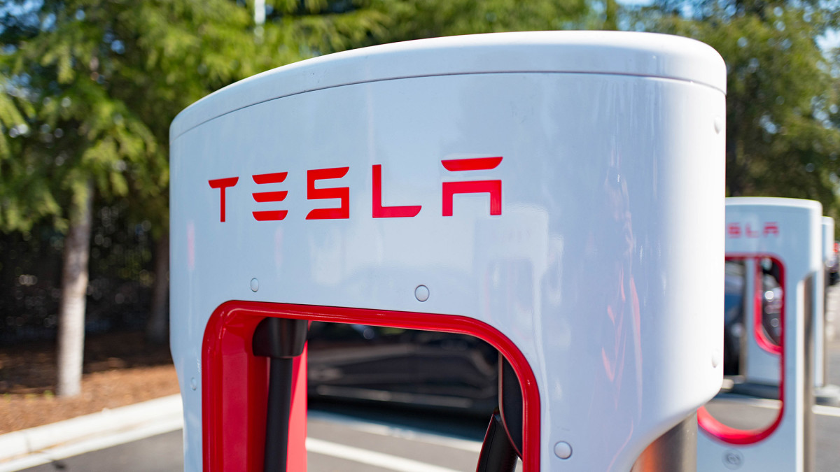 Tesla delivers bombshell delivery data to kick off 2025