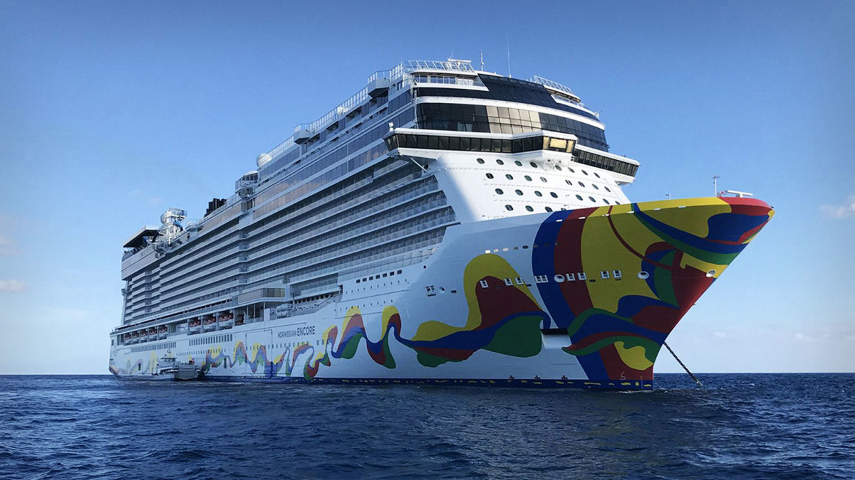 Norwegian Cruise Line CEO shares surprising take on entertainment