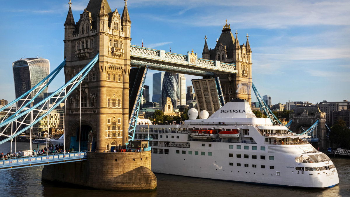 Silversea starts Black Friday sale early