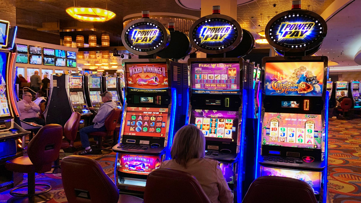 Must-have casino stocks for your 2025 portfolio