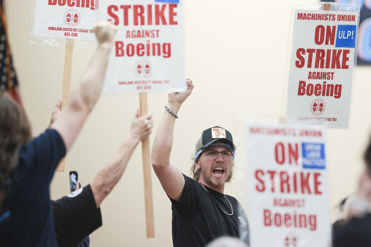 Boeing strike: The real cost of the work stoppage