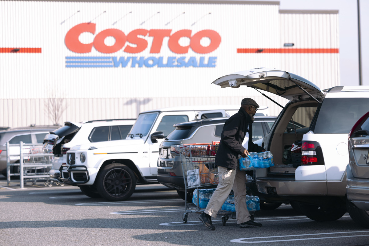 Costco shoppers can kiss goodbye a free membership perk