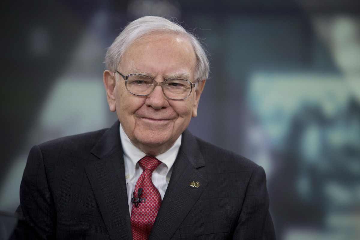 Warren Buffett raises eyebrows with new beverage stock pick