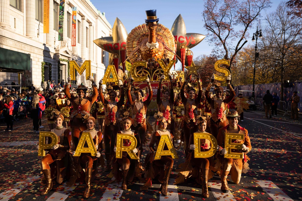 Macy's Thanksgiving Day Parade seals new 10-year broadcasting rights deal