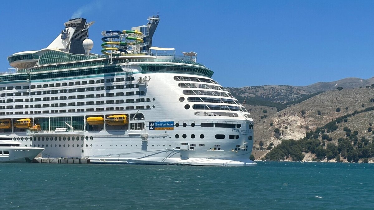 Key port backpedals on cruise ban, Royal Caribbean still blocked