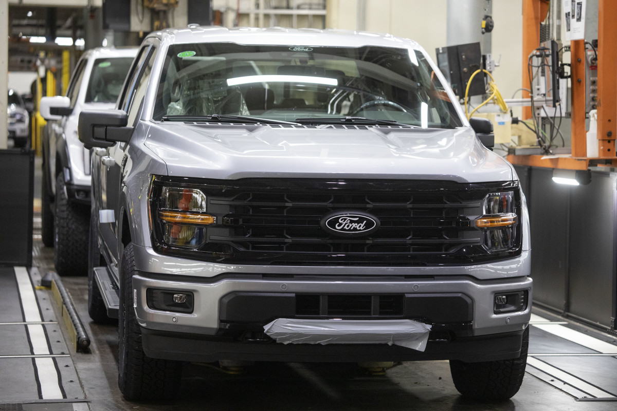 Ford's latest move is bad news for fans of a popular truck