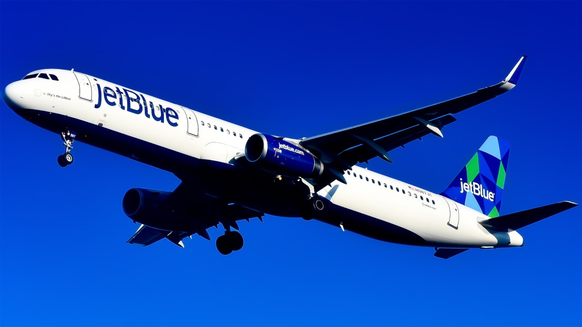 JetBlue suffers major consequence of ‘chronic’ flight delays