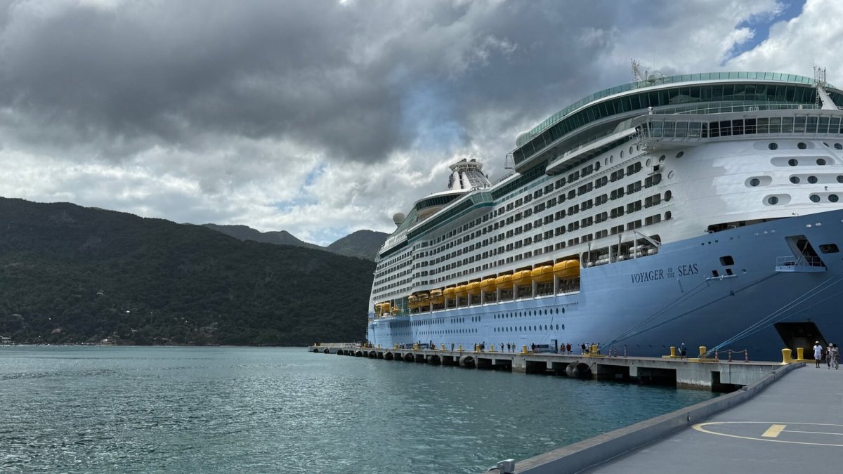 Video: Royal Caribbean’s stop in 'do not travel' warning country