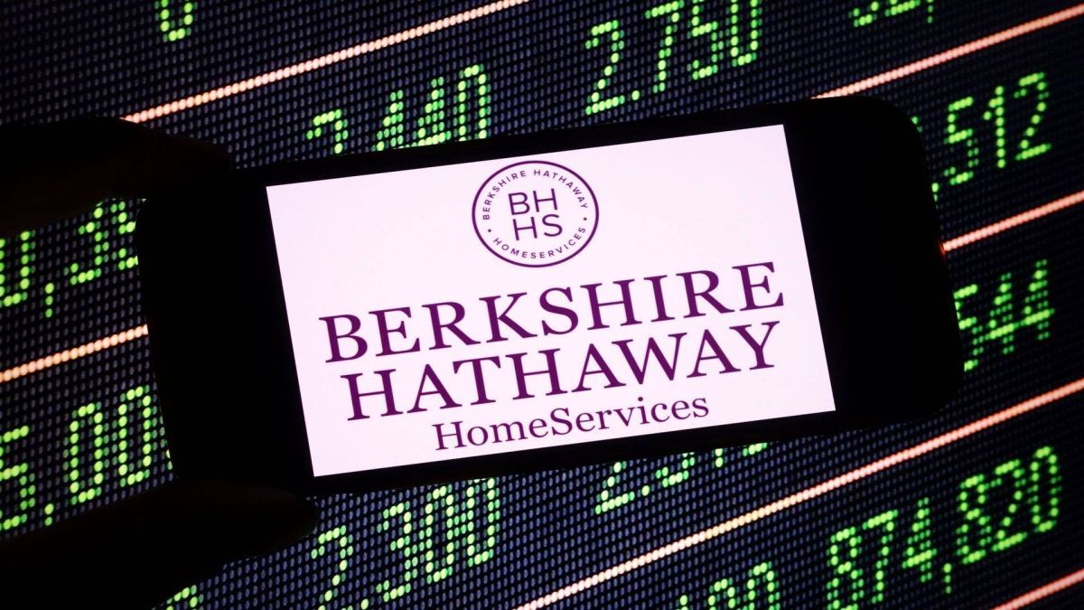 Warren Buffett’s Berkshire Hathaway reveals major homebuying mistakes to avoid