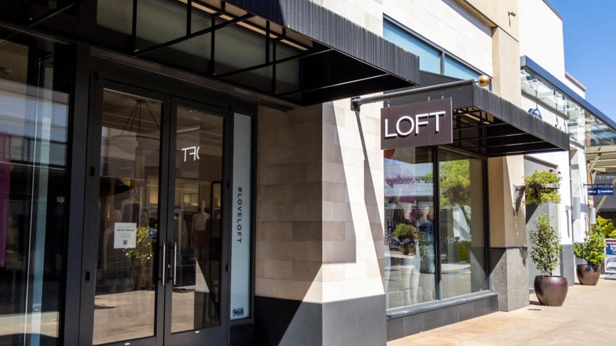 Loft is selling 'warm' $149 boots for only $60 that shoppers say are 'very comfortable and stylish'