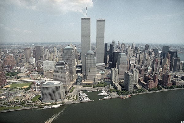 On 9/11, 12 Before and After Photos Depicting the World Trade Center ...