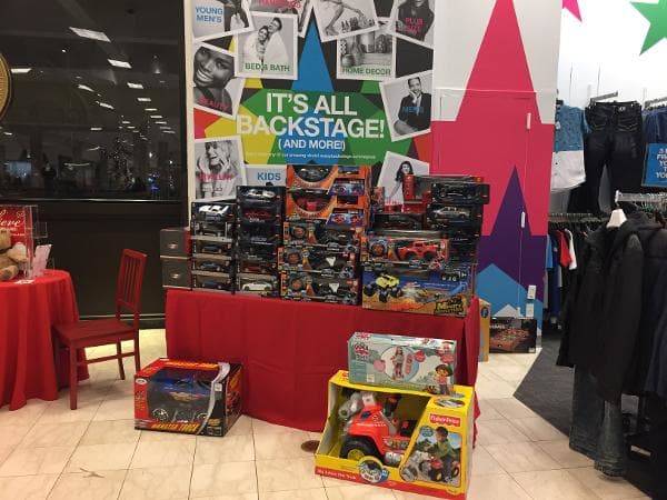 toys are us macys