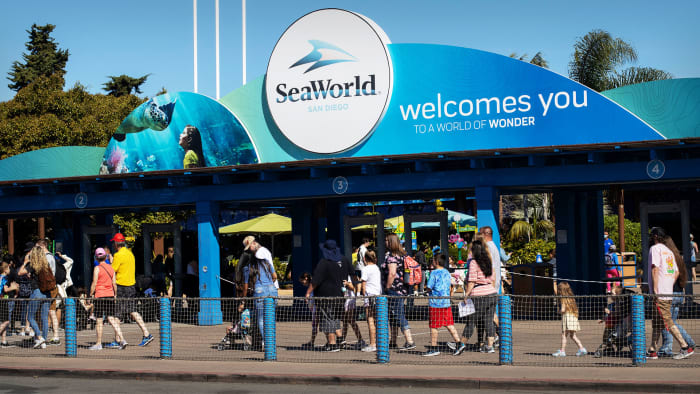 SeaWorld San Diego Lead JS 092822