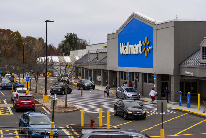 Walmart Stores Ahead Of Earnings Figures 