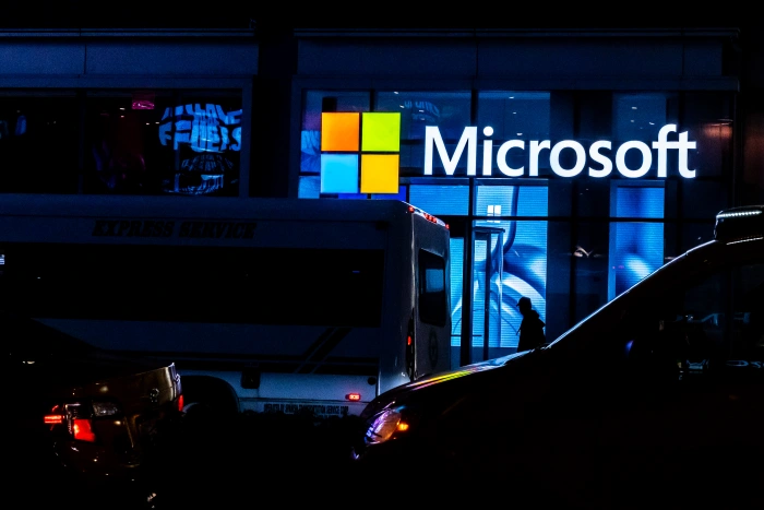 Analyst picks Microsoft as best stock to play AI spending surge in 2025