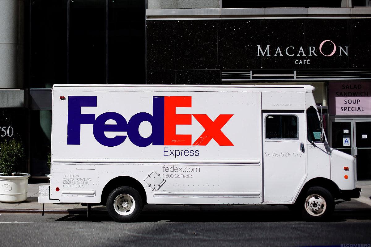 FedEx Express Breaks Up With Amazon to Focus on Itself - TheStreet