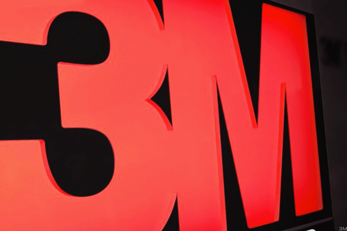 3m-drops-after-disclosing-internal-corruption-investigation-thestreet