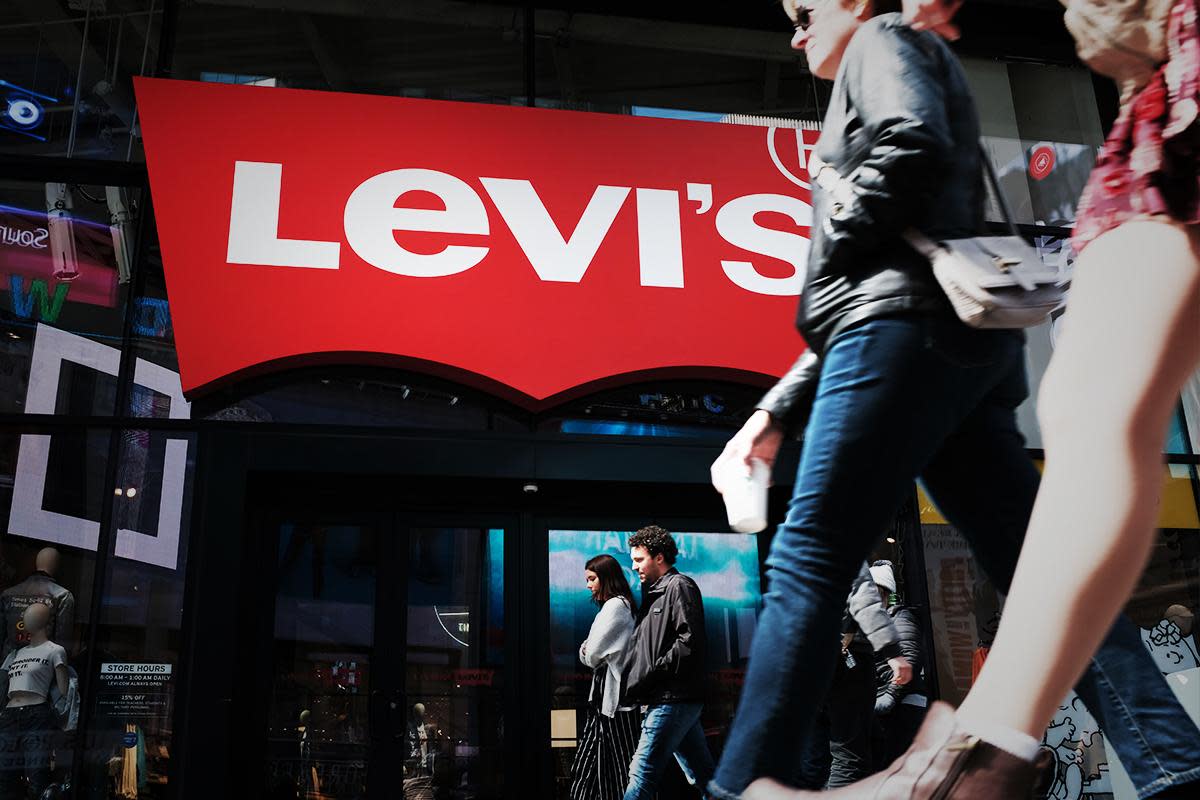 Levi Strauss Rises After Reporting First Earnings Since IPO - TheStreet