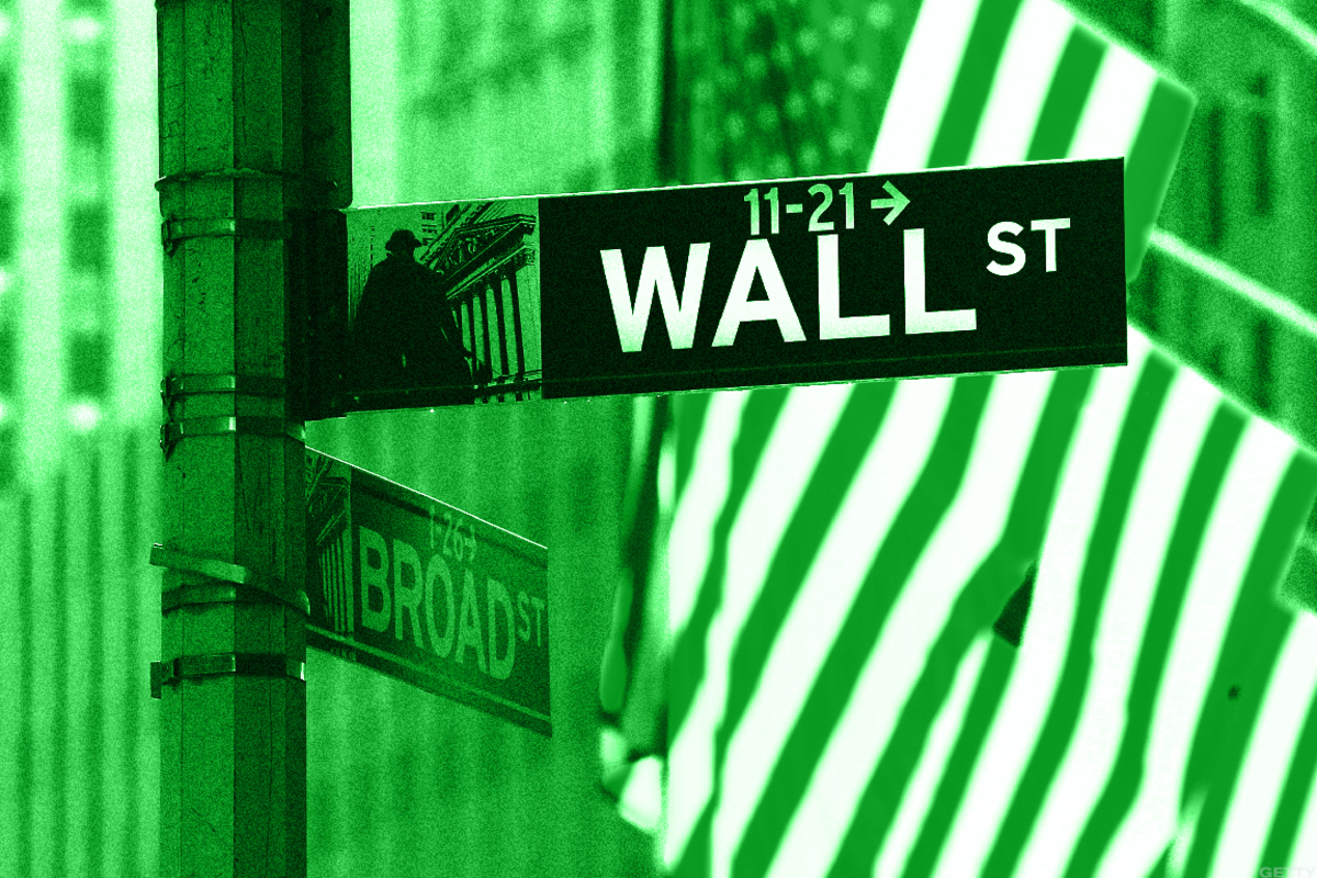 Seen green. Wall Street листья. Уолл стрит бетс.