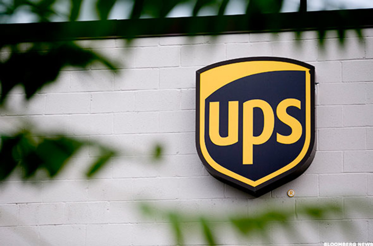 4 Ways UPS Is Trying to Avoid Another Holiday-Season Fiasco - TheStreet