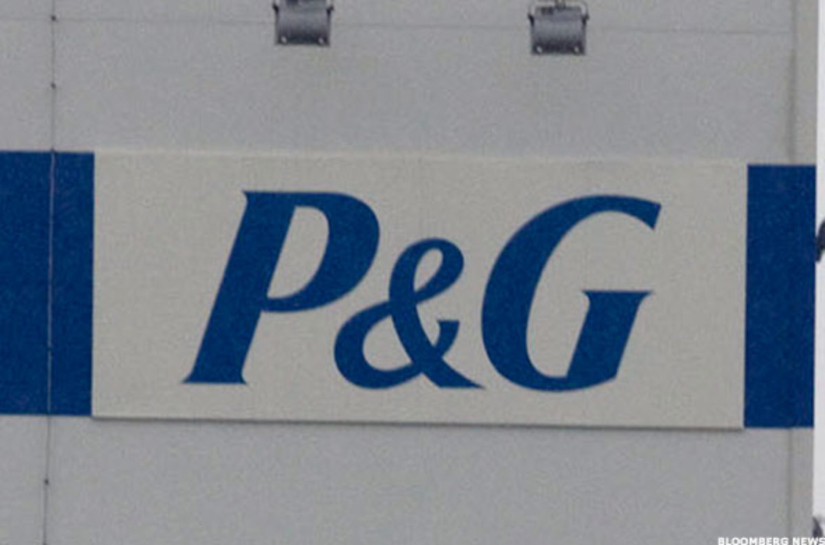 P&G, NFL and Meijer Team Up For Outsized In-Store SB Promotion 02/04/2021