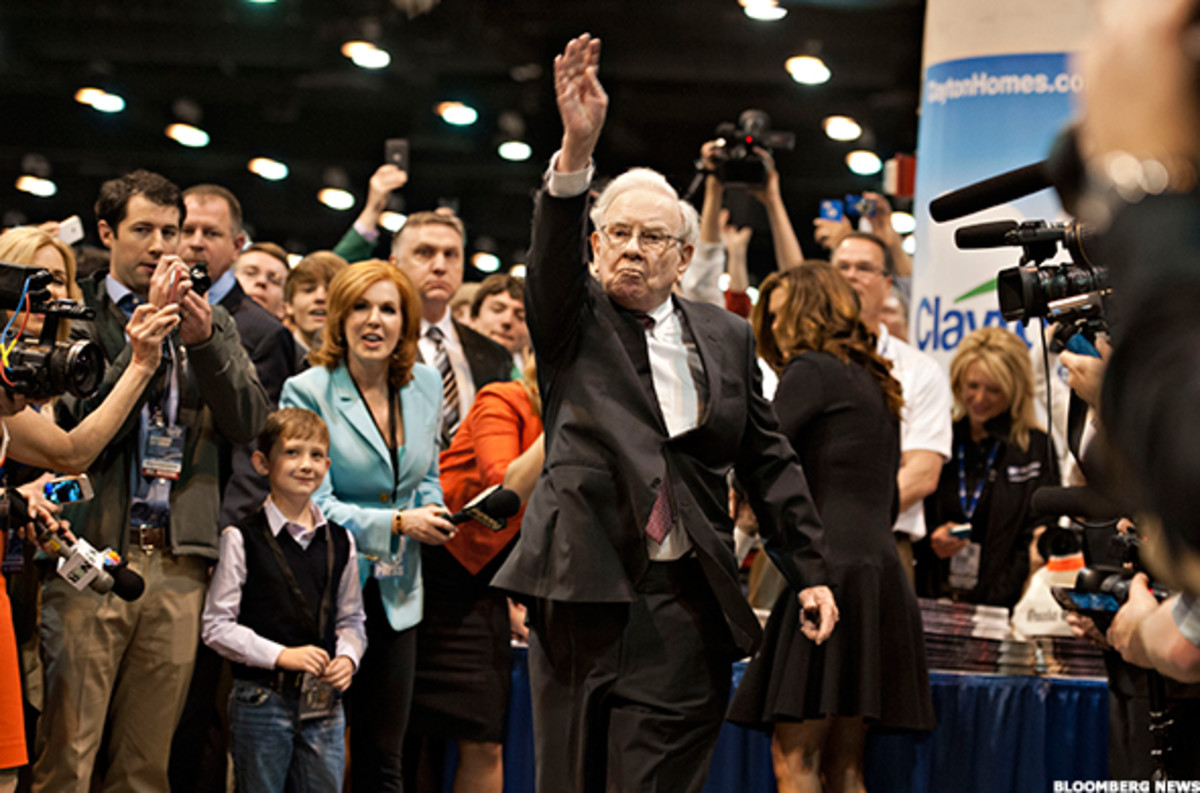 10 Strange Facts About Warren Buffett's Berkshire Hathaway Annual ...