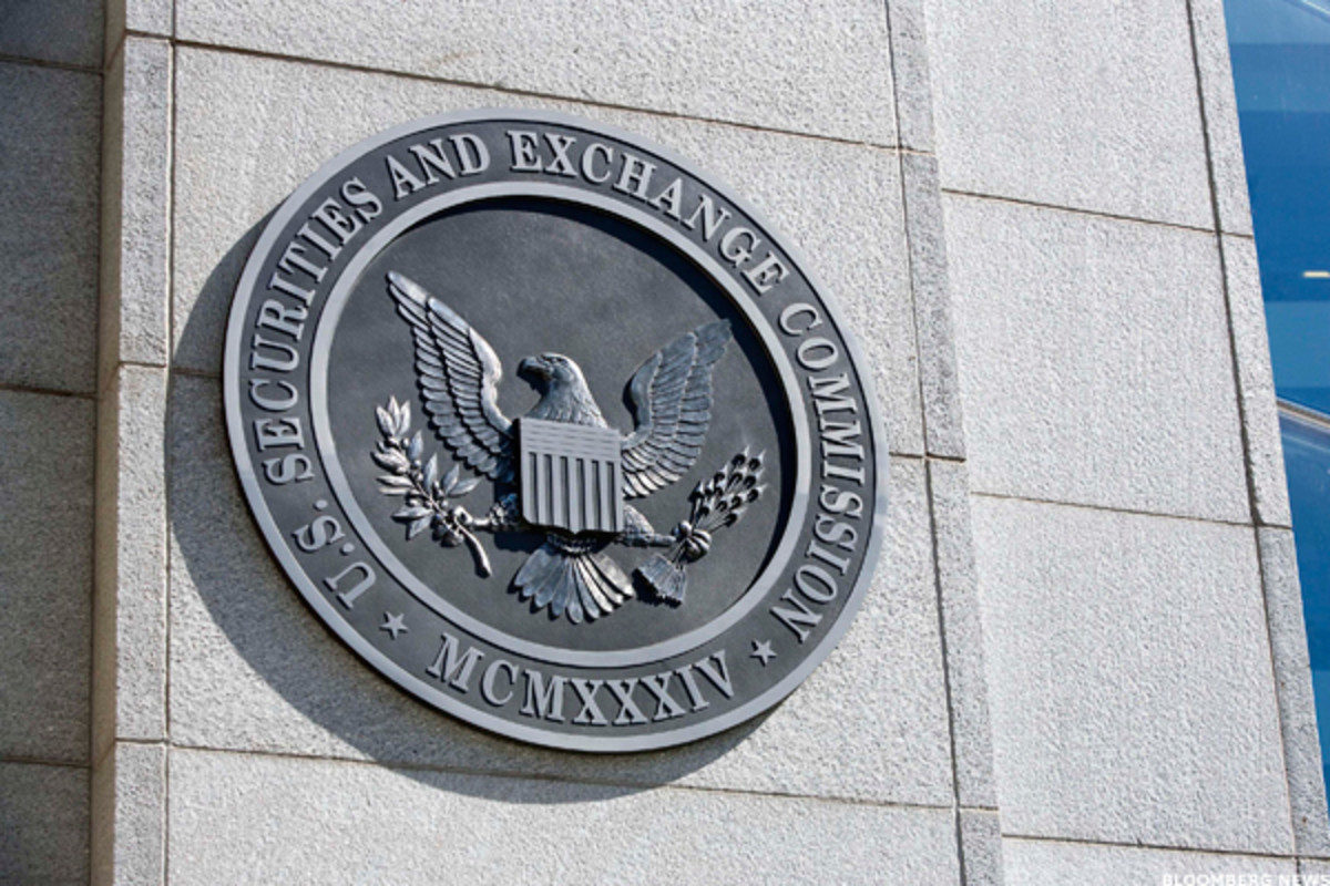 SEC's Abacus Cop Resigns In Middle of Signature Trial - TheStreet