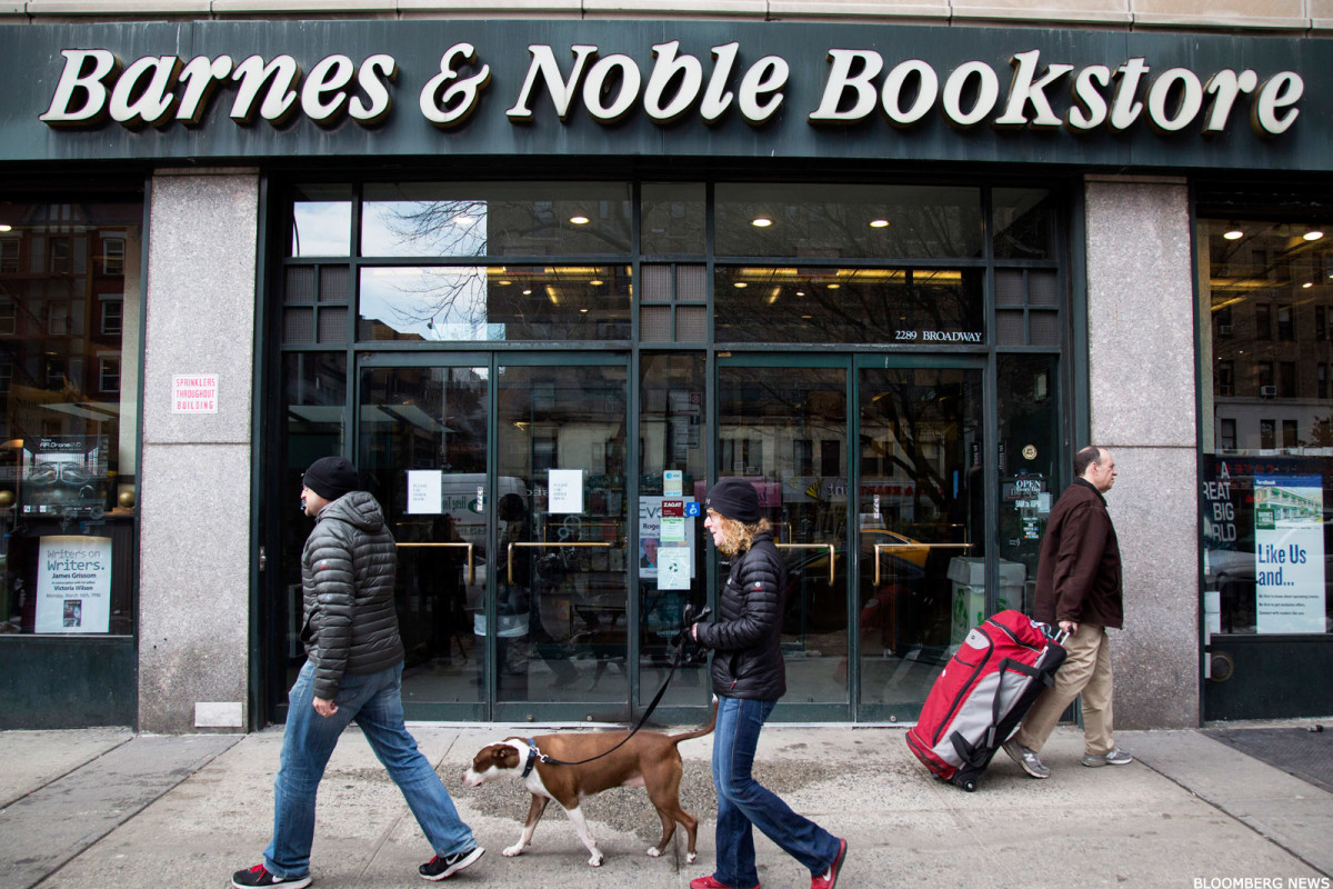 4 Reasons Barnes Amp Noble Isn T Dead Yet Thestreet