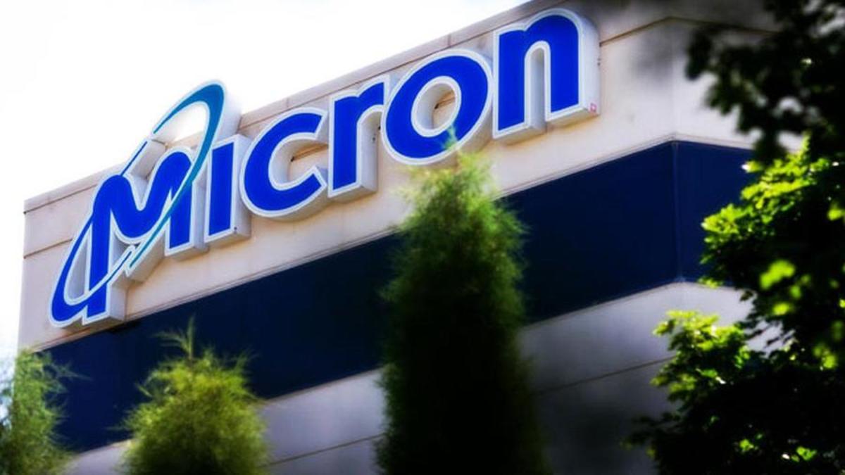 Micron Downgraded On Weaker Outlook For Chips - TheStreet