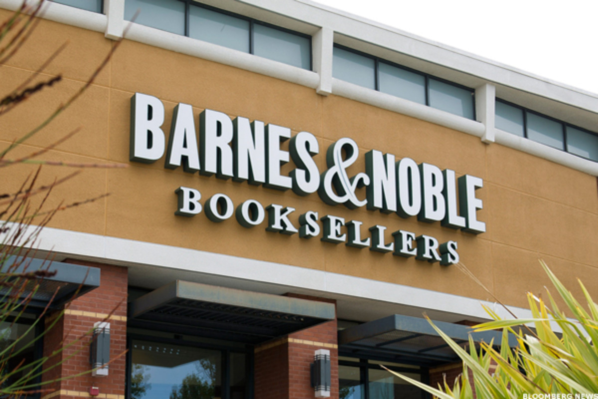 How Will Barnes Amp Noble Bks Stock React To Ceo Departure