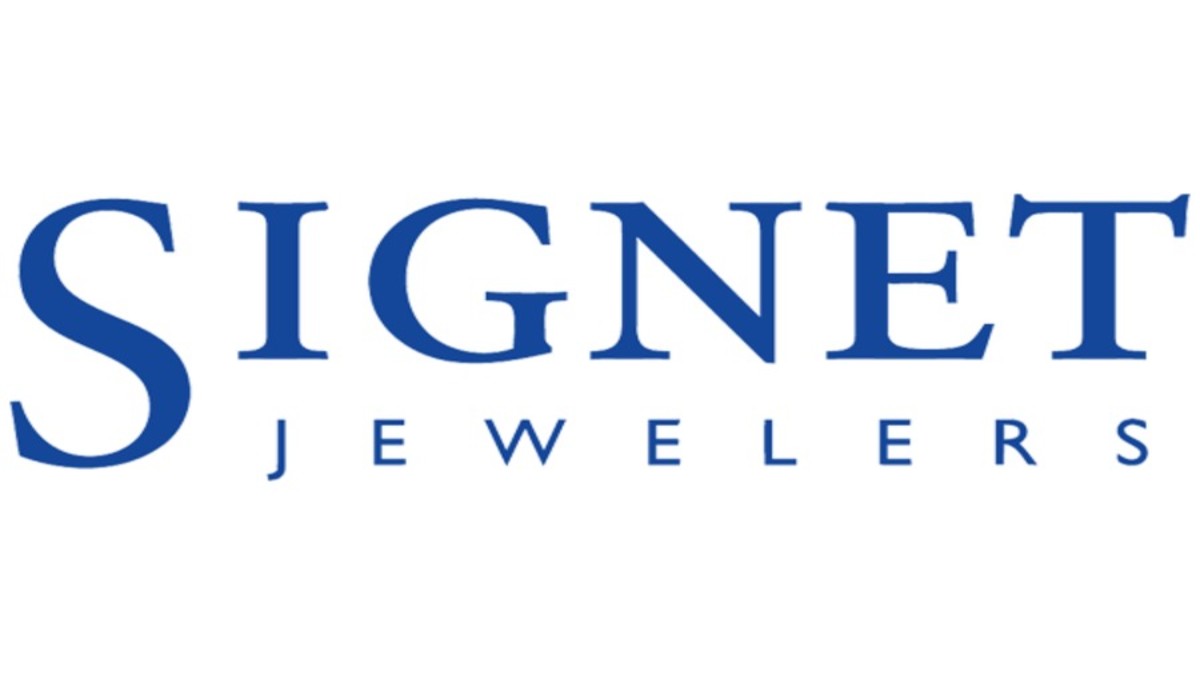 Signet Jewelers Rises After Raising Revenue Guidance