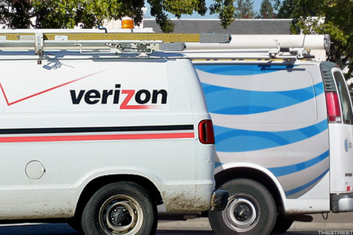Why AT&T (T) and Verizon's (VZ) Generous Dividends Should Continue