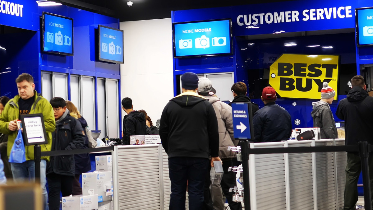 Best Buy Makes a Move Customers Will Hate (and One They Will Love) -  TheStreet