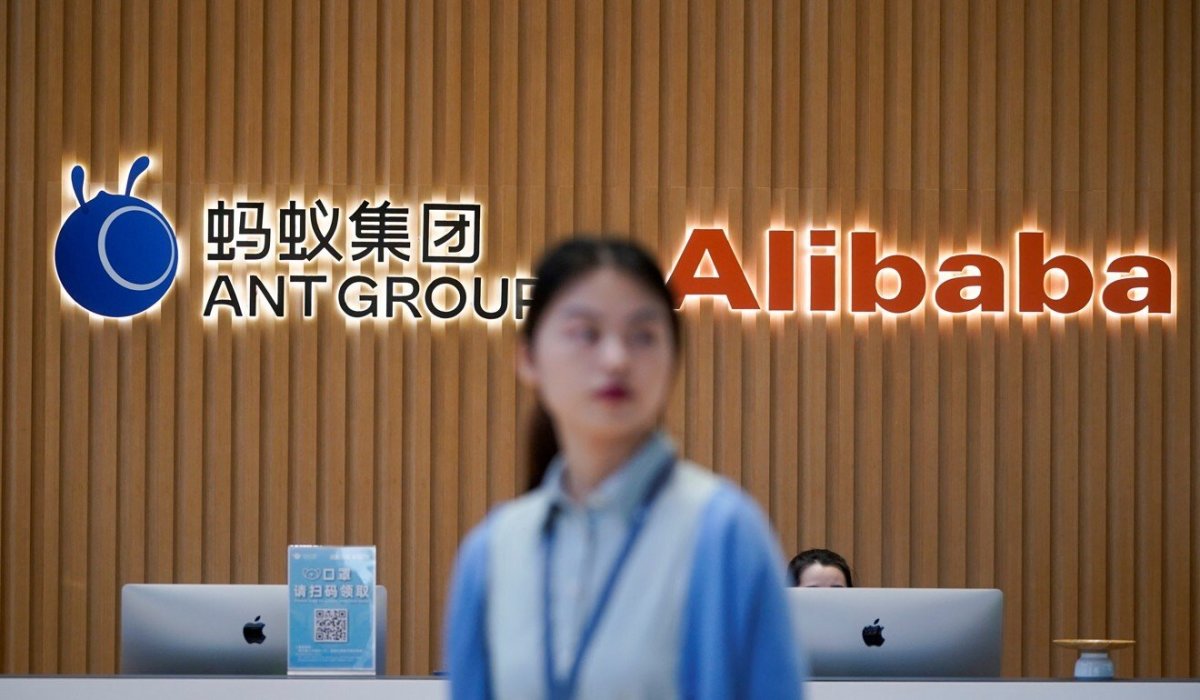 Farfetch to Get $1.1B Investment From Alibaba and Richemont - TheStreet