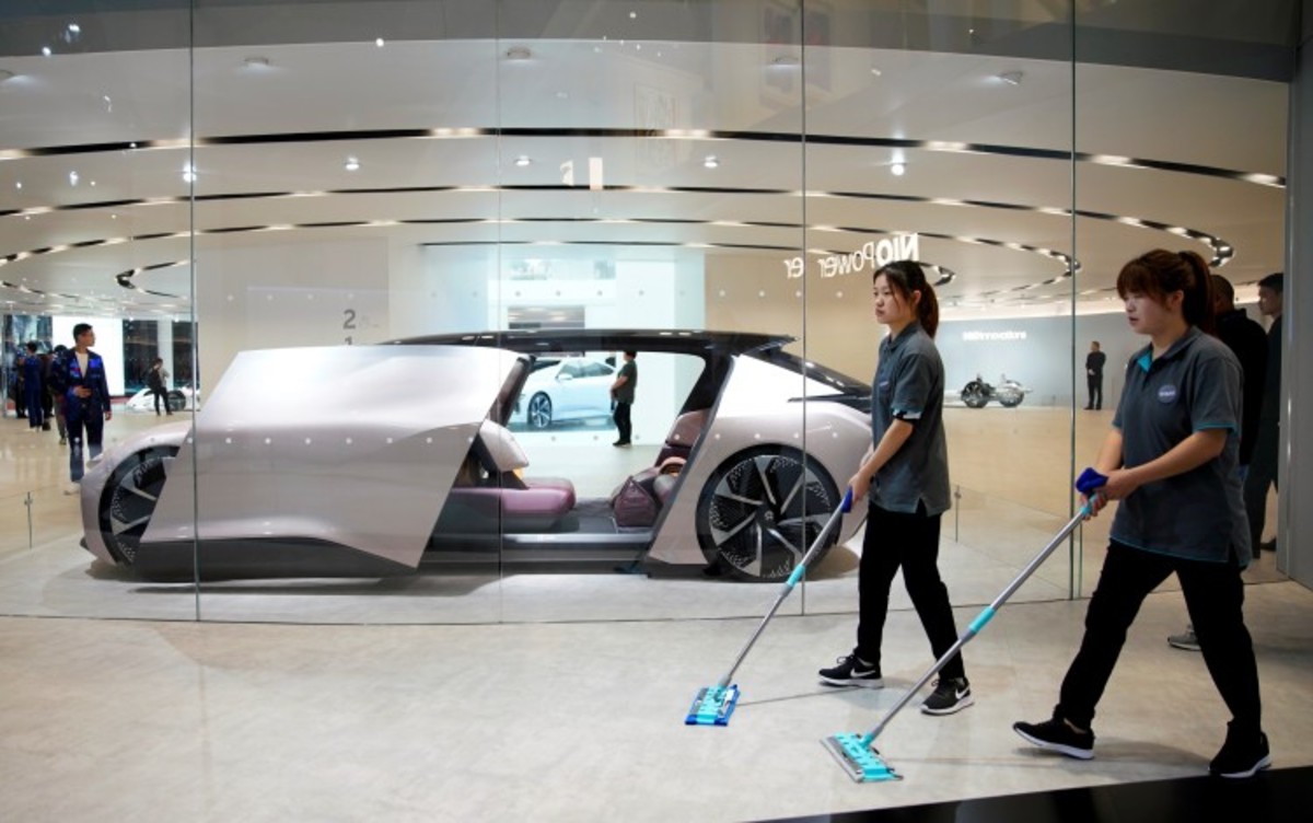 nio electric car stock predictions