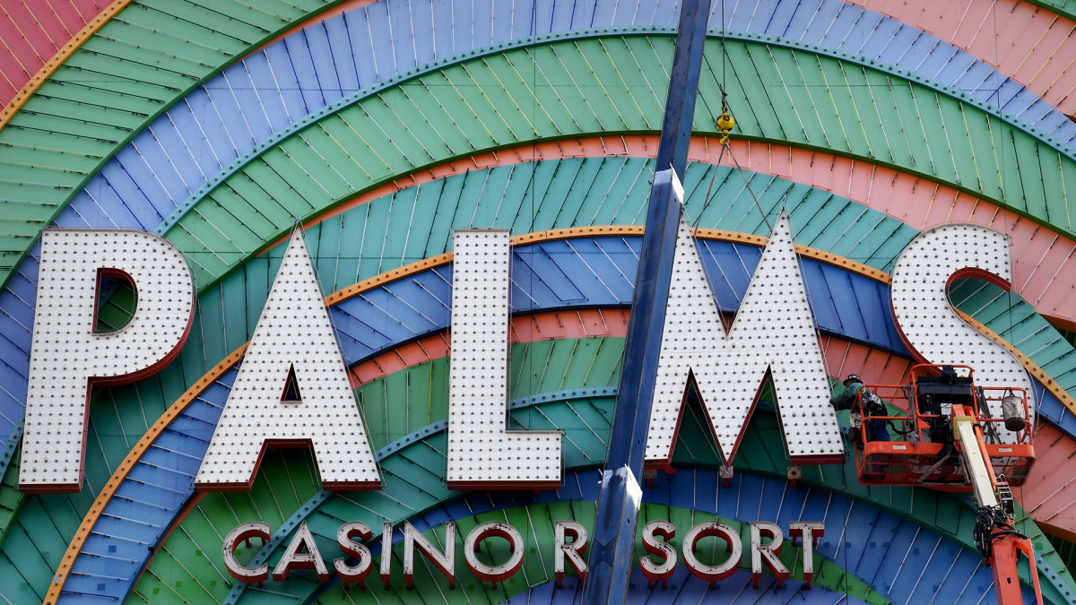 An Iconic Las Vegas Casino is Reopening Off the Strip - TheStreet