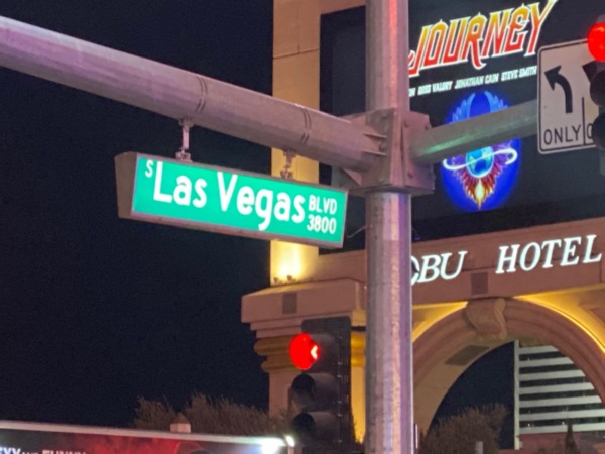 You Can Now Pay Lap Dances and Tips with Bitcoin in This Las Vegas Club -  TheStreet Crypto: Bitcoin and cryptocurrency news, advice, analysis and more