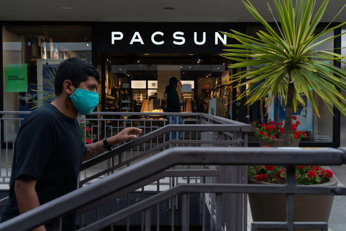 Los Angeles Football Club releases exclusive gear at Pacsun stores across  the country