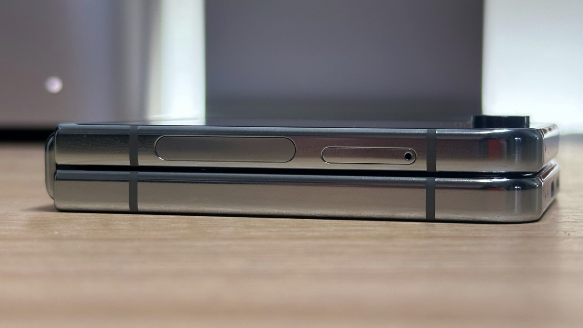 Samsung Galaxy Z Flip 5 review: 2023's best folding phone - TheStreet
