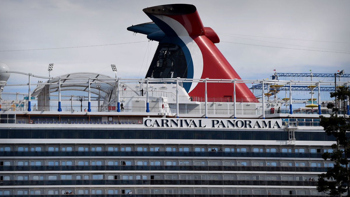 Carnival Cruise Line Gets Serious On Enforcing Controversial Rule ...