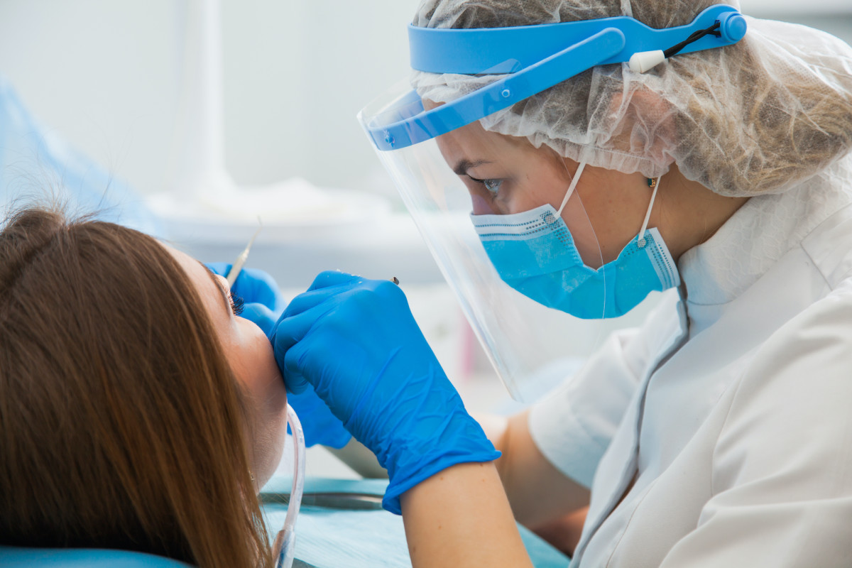 27 Jobs That Pay Over 60 000 A Year With Just An Associate Degree   5 Dental Hygienists Sh 