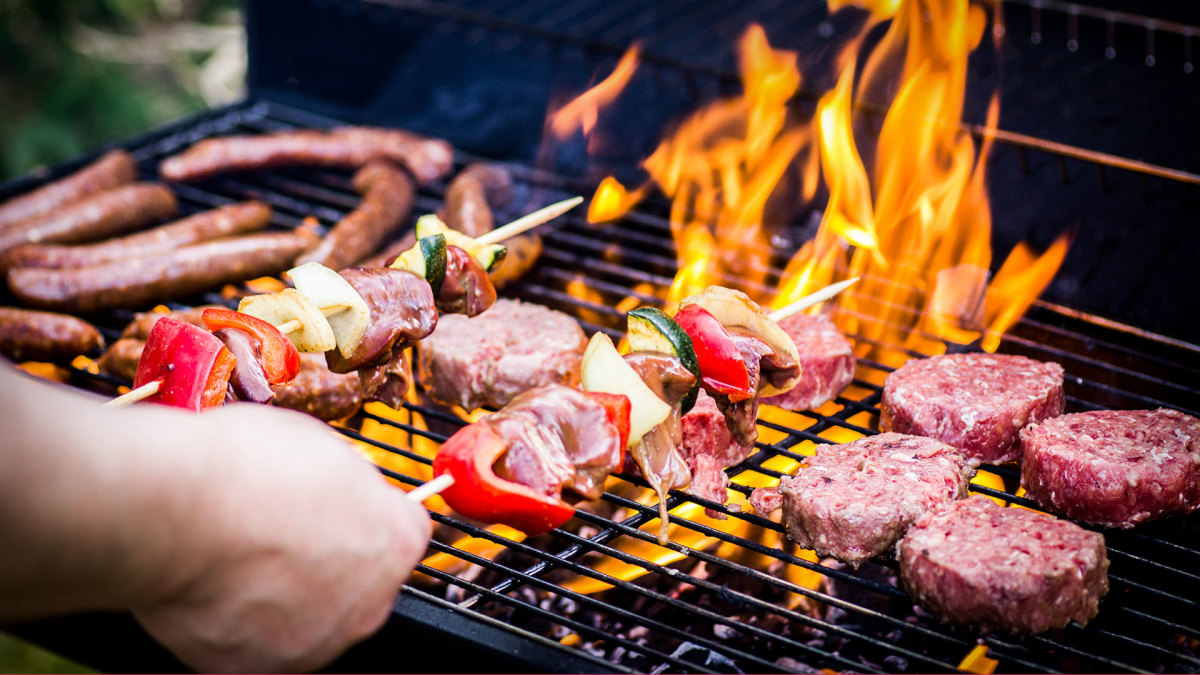 Ninja Woodfire Grill Test! Grilling and Smoking a NY Strip Steak!!! 