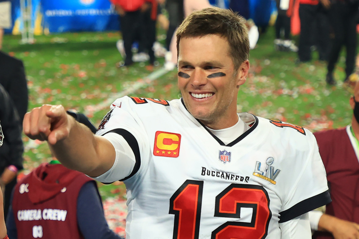 Tom Brady may be joining Tampa Bay Buccaneers organization.