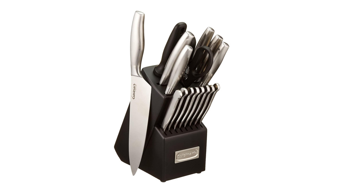 https://www.thestreet.com/.image/t_share/MjAwNjU1NjM2MjM1NTYwMzIy/cuisinart-17-piece-block-knife-set.jpg