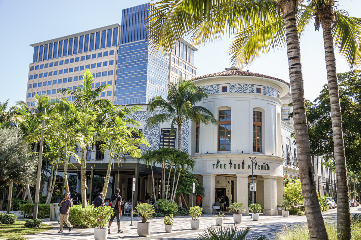 Popular Restaurant Chain Makes Major Ingredient Change Customers Will   West Palm Beach Florida The Square Formerly Cityplace Shopping District True Food Kitchen Restaurant 