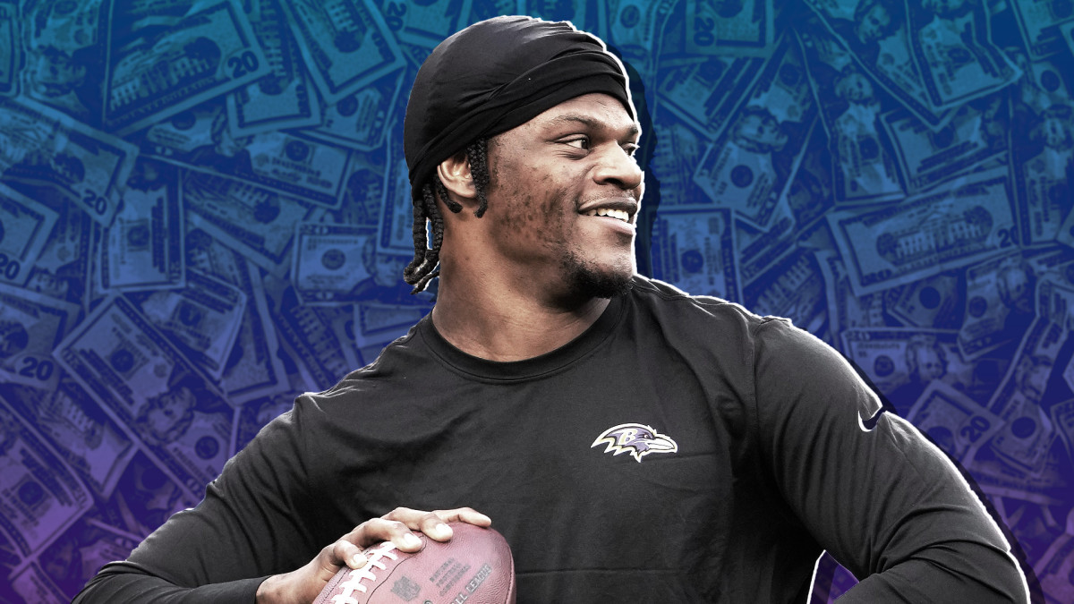 Lamar Jackson's net worth: How the Ravens' QB became the NFL's highest-paid  player - TheStreet