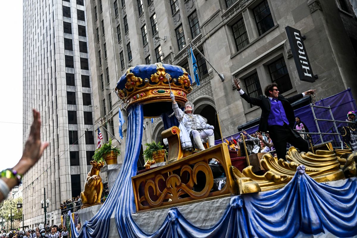 Mardi Gras 2024: final week of Carnival parades & costumes