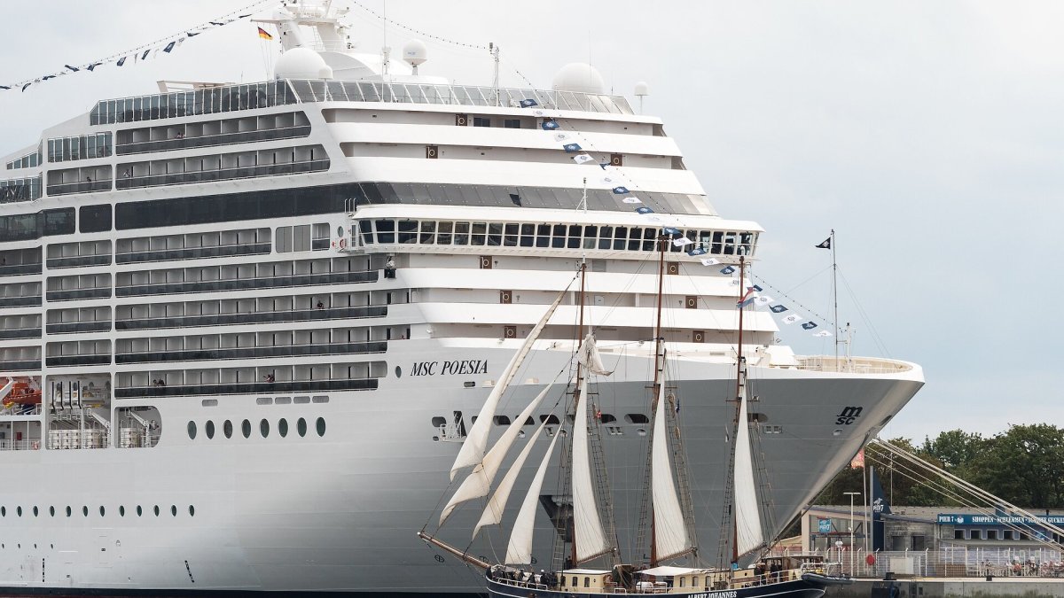 U.S. government releases travel advisory for three additional cruise ports